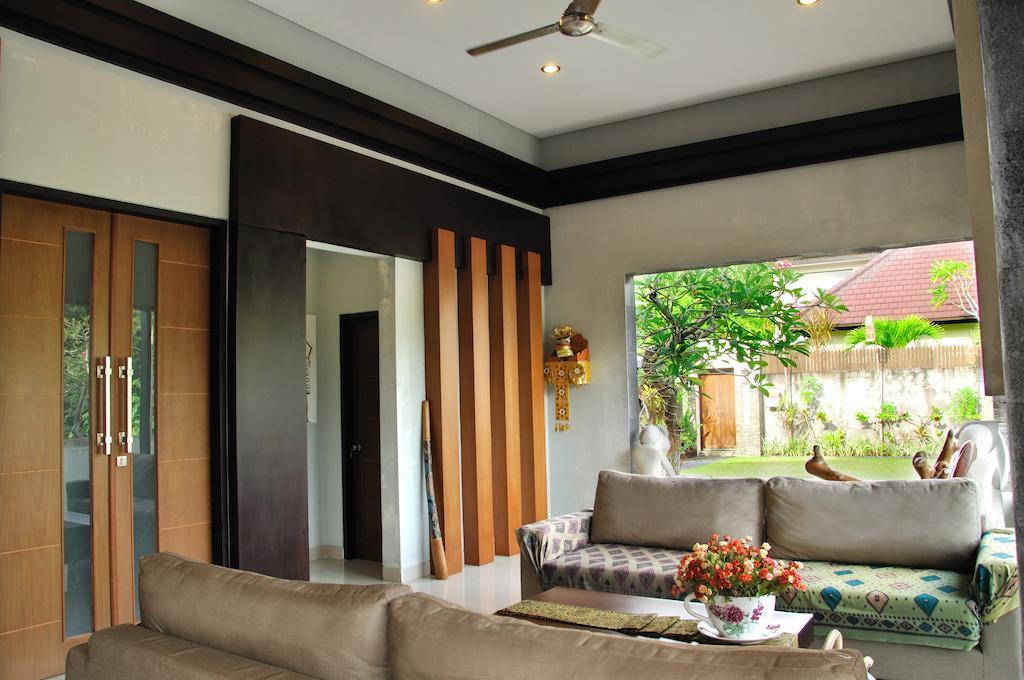 M Two Villas Seminyak 外观 照片
